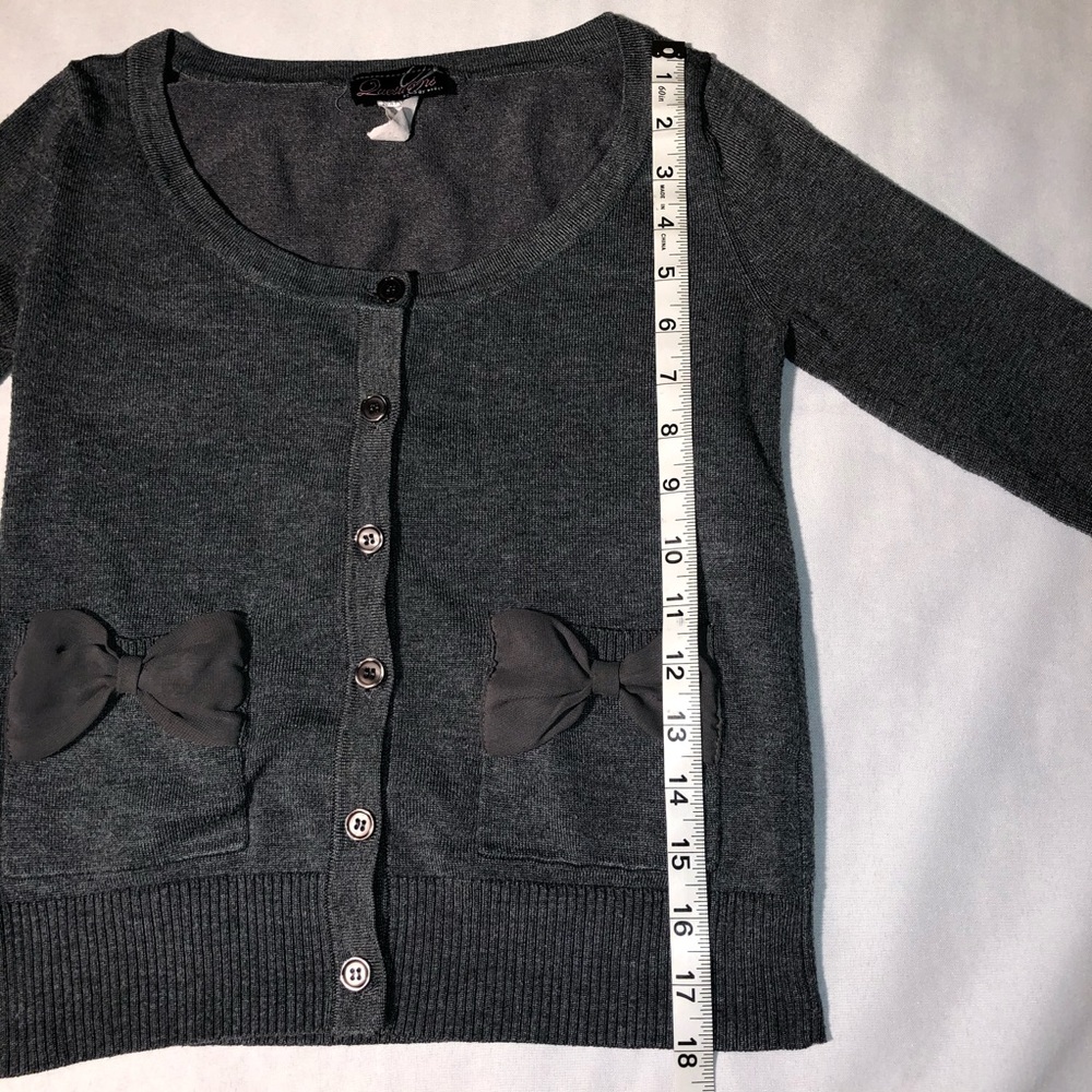 Gray Sweater - Picture 3 of 6